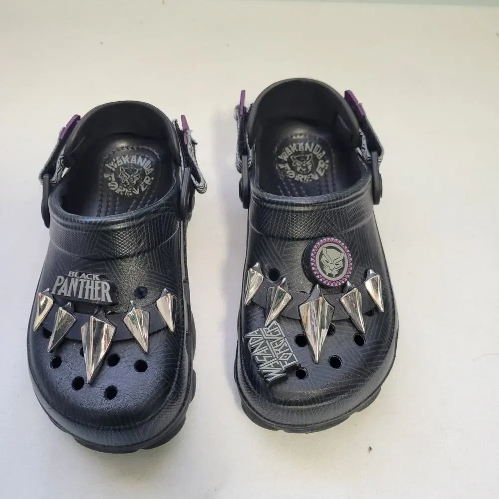 Crocs Marvel All Terrain Clog in The Black Panther Design Size 1J 91426-2989